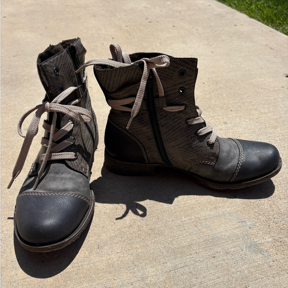 Stylish Gray Combat Boots - Picture 3 of 5